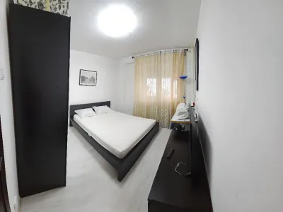 Dormitor mobilat cu pat apartament vanzare cumparare Sector 4 Bucuresti